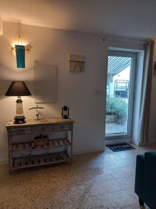 Maisonnette Marine Landeronde Buitenkant foto